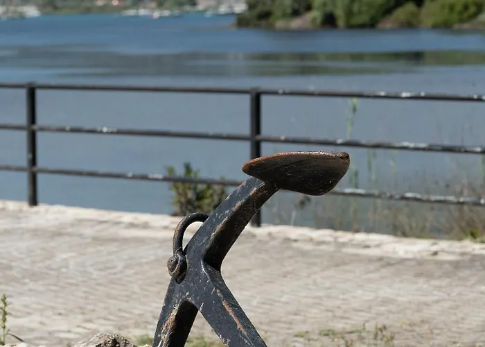 Ionian Memories Yénion