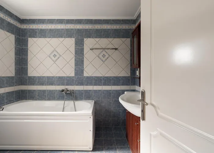 Ionian Memories * Yénion